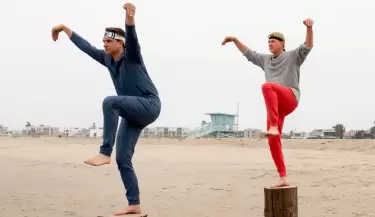 Ralph Macchio y William Zabka en la temporada 6 de 'Cobra Kai'.