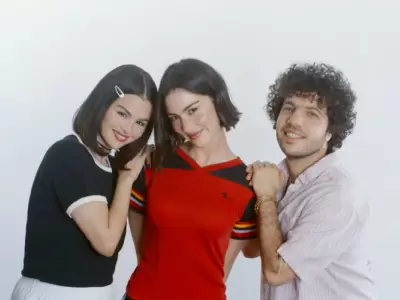 Selena Gomez, Gracie Abrams y Benny Blanco comparten "Call Me When You Break Up" de 'I Said I Love You First'