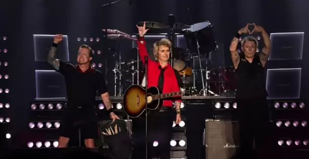 Josh Freese comparte las '10 razones de su despido de Foo Fighters'
