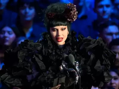 Lady Gaga arrasa en los MTV VMA y se corona como la mejor Artista del Ao