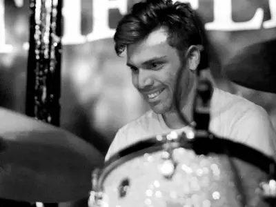 Fallece el baterista Allen Blickle de banda original de 'Baroness'