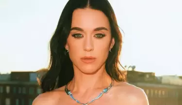 Katy Perry anuncia el lanzamiento de su nuevo sencillo "Bandaids"