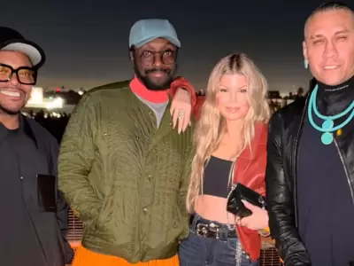 Fergie se reencontr� con Black Eyed Peas tras ocho a�os.