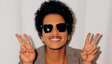 Bruno Mars sorprende con gran noticia para sus seguidores