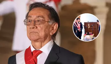 Jos� Mar�a Balc�zar es el nuevo presidente del Per�.