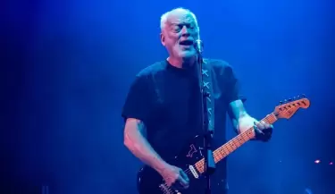 David Gilmour cumple 80 a�os y reviven los �xitos d la guitarra que redefini� el sonido de Pink Floyd.