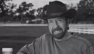 Chuck Norris fallece a los 86 a�os: el mundo despide a una leyenda del cine de acci�n.
