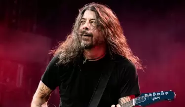 Dave Grohl revela que ha llevado una intensa terapia tras admitir infidelidad