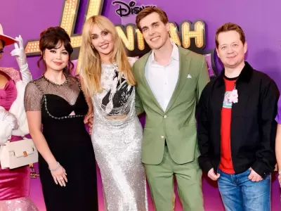 Elenco de Hannah Montana se re�ne por el especial del 20� aniversario