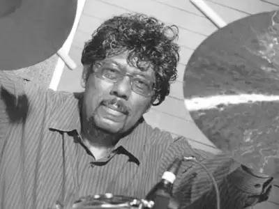 Fallece legendario baterista a sus 86 a�os