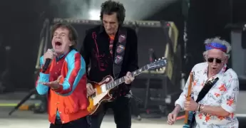 Sabrina Carpenter conquista Coachella 2026 y confirma su reinado en el pop.