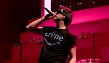 The Strokes regresan a Coachella tras 15 a�os y Casablancas lanza dardo a Jeff Bezos.