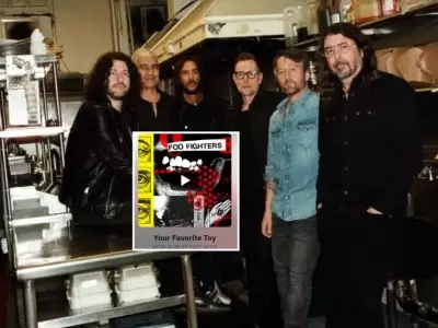 Foo Fighters lanza "Your Favorite Toy" con su regreso a garage rock.